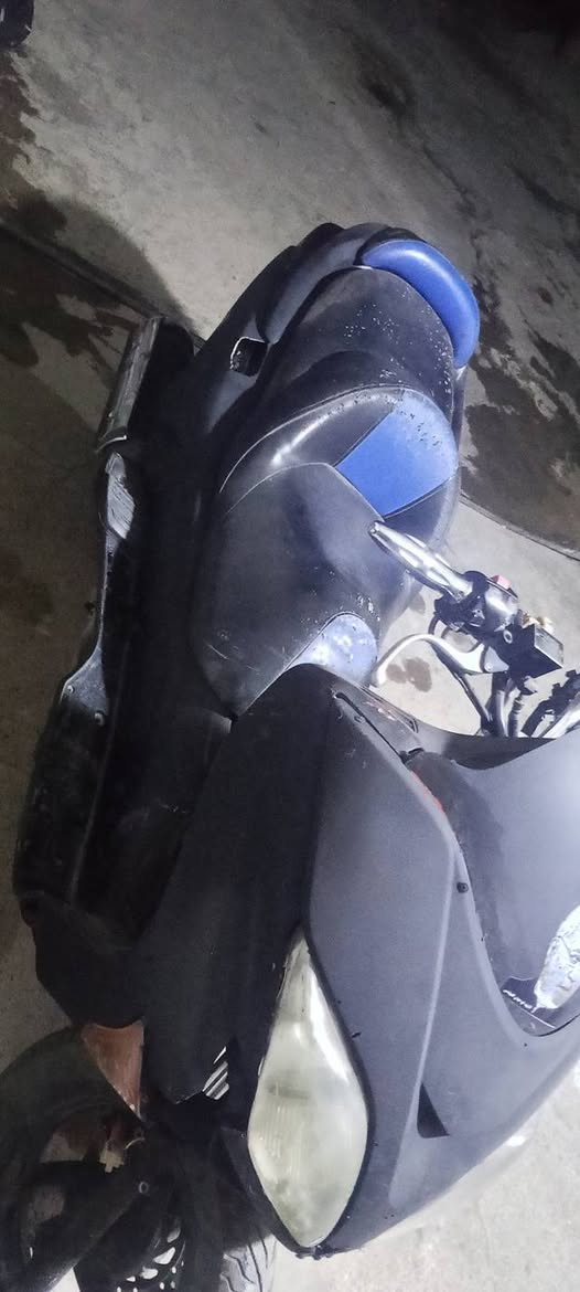 فورزه للبيع 08تخم تاير جديد الكهربائيات كله شغاله مكينه خير من الله السعر 550 المكان بغداد الشعب ***********
