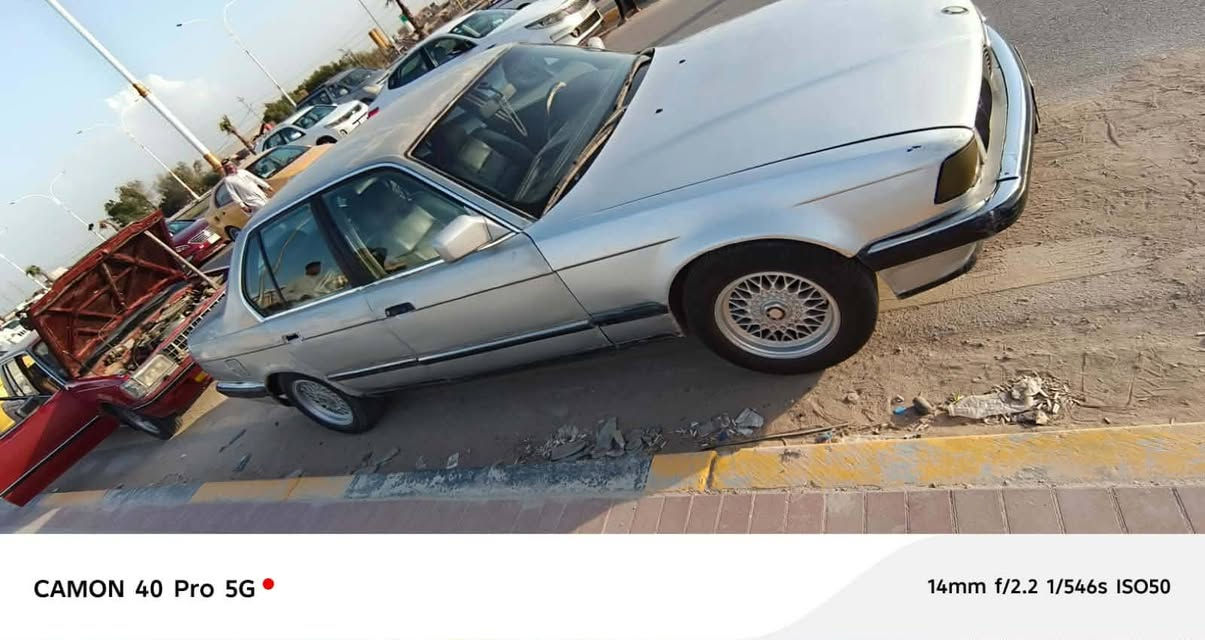 سلام عليكم  بي ام دبليو 730موديل 91 رقم بغداد  سنويه نافذه واني اتحمل جميع  مصاريف.  جاهزة سياره سعر.  33
***********
