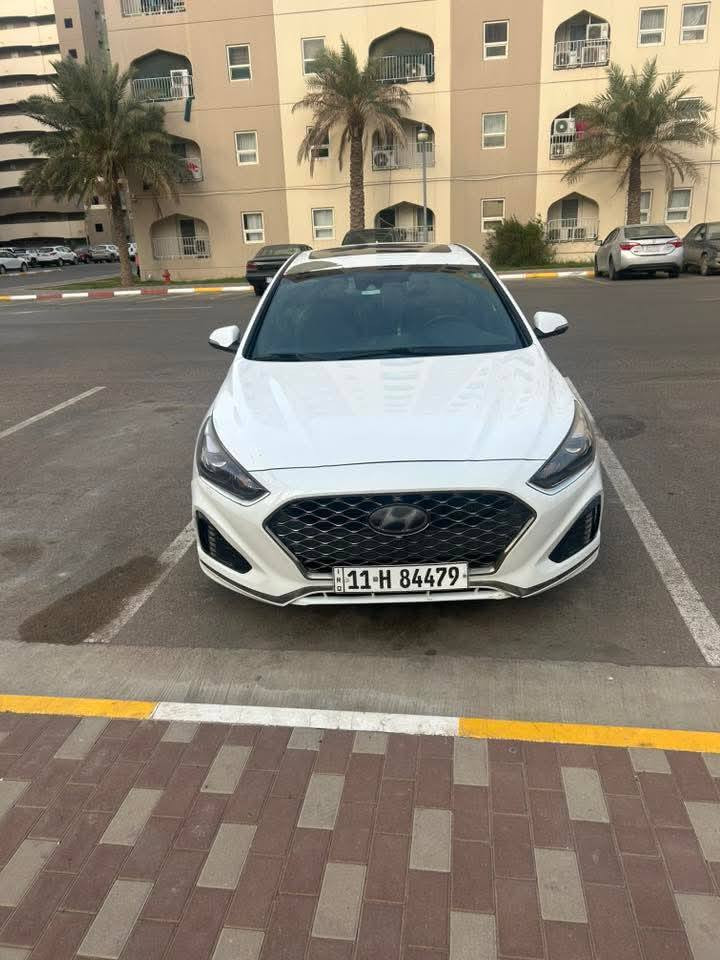 سلام عليكم
سوناتا 2000توربو موديل 2018 فوووول مواصفات 
محرك وكير مكفولات وبلادي مامفتوح بيها برغي 
السياره بيها كل مواصفات الفول 
رادار امامي وحساسات خلفيه ونقاط عمياء
كراسي كهربائي وجلد اصلي 
فتحة بانوراما 
تحكمات ستيرن كامله 
تحديد مسار ومثبت سرعه 
تبريد امامي وخلفي 
لايت زنون ومري شفط 
وكل مواصفات الفول الأخرى وحتى كتلوكات الشركه موجوده بيها
السياره حادثها خلفي وسطحي بيها صبغ جاملغين خلفيه وصندوق فقط 
السعر 144 وبيها مجال بسيط جدا 
للاستفسار الاتصال بالرقم ***********بغداد
