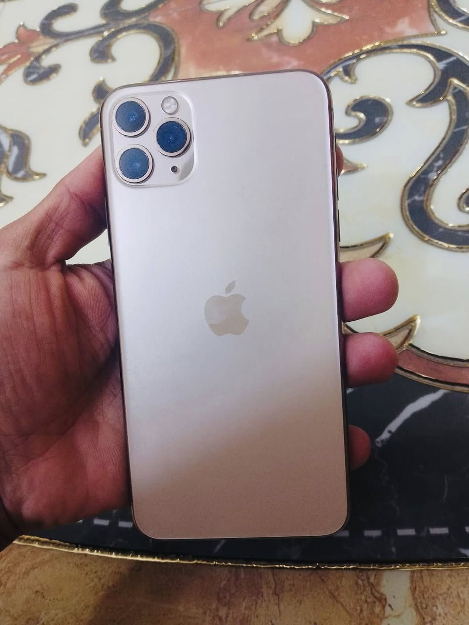 سلام عليكم جهاز11ابرو ماكس جهاز نضيف مامبدل اي شي بي بس بطاريه مشحونه96 جهاز تاخذه تفحصه وين مايعجبك قيم السعر وأخذه بلعافيه الاستفسار ع هاذ رقم ***********
