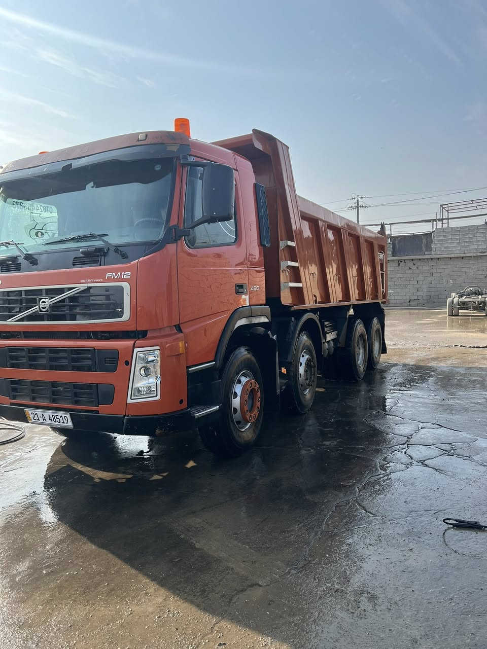 سلام عليكم للبيع فالفو شيطان موديل / 2002 / FM / عكرب بلادي محرك 420  مجموعه توبتلاين رقم سليمانيه بسمي العنوان بغداد للستفسار ***********
