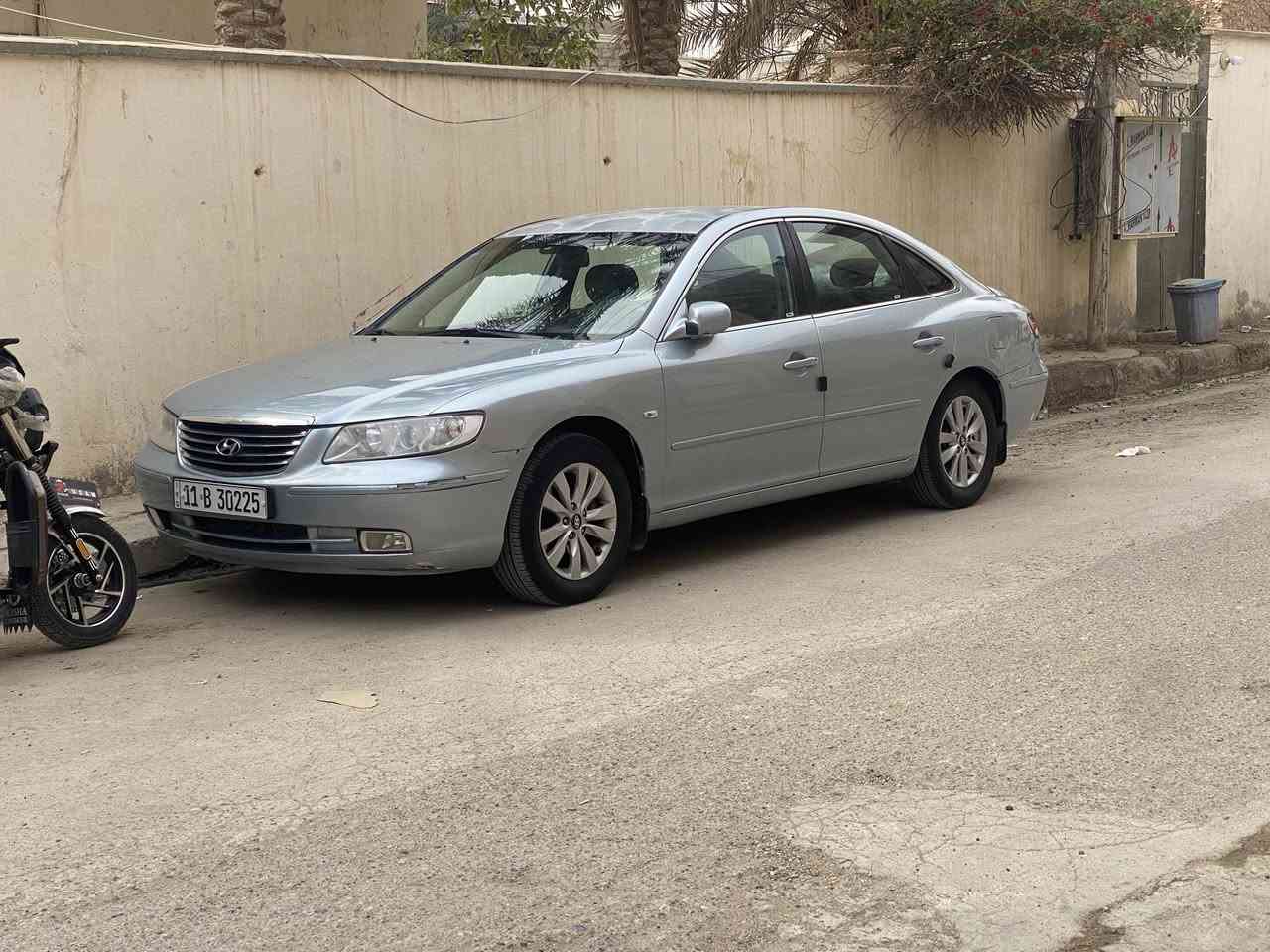 سلام عليكم ورحمة الله وبركاته
للبيع كراند ازيرا موديل ٢٠٠٩ خليجي صبغ احزام داخل اسود جراد قماره موضح بالصوره سونار موجود ثنين قبل صبغ بعد صبغ .مكينه وكير شرط 

سياره مال جناي محرك ٣٣٠٠. سته سلندر مواصفات1/1 تبريد+تدفئه شغاله فول السياره مكان السياره الأنبار قضاء هيت اي استفسار خاص سعرها 90 وبيها مجال حق الجيه


**إذا كنت صاحب هذا الإعلان وتريد حذفه لأي سبب، رجاءا أرسل رسالة إلى الدعم الفني**