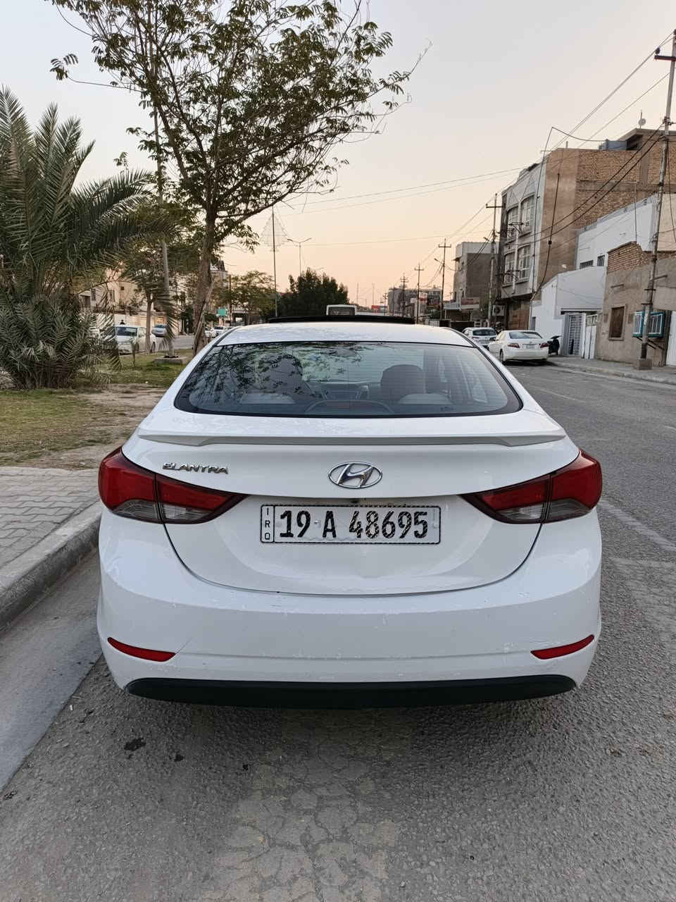 سلام عليكم النترا خليجي مديل 14 شكل ال16 مكينه 1800دوش رقم كربلاء إنكليزي سنويه بسمي ل2031 هزه جديده سنويه جديده السياره كفاله ما عده صبغ بلبنيد فقط بدون ضربه تخم تاير جديد حدايده جديده تبريد شغال مكاني كربلاء سعر 127 وبيه مجال حك الجيه رقم ***********
