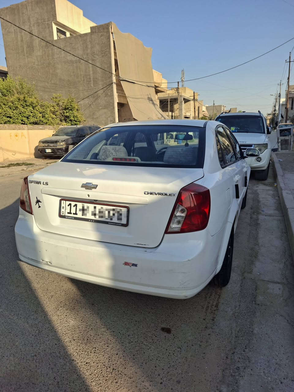 السلام عليكم اوبترا خليجي شركة عامة 2012 بيها بنيد صبغ بدون ضربه فقط وبيها بارد با الجاملغ الامامي اشويه وباقي السياره كفاله سنوية جديده2031  السعر 85 وبيها مجال موقعي الدورة شارع 60 رقم تلفون ***********
