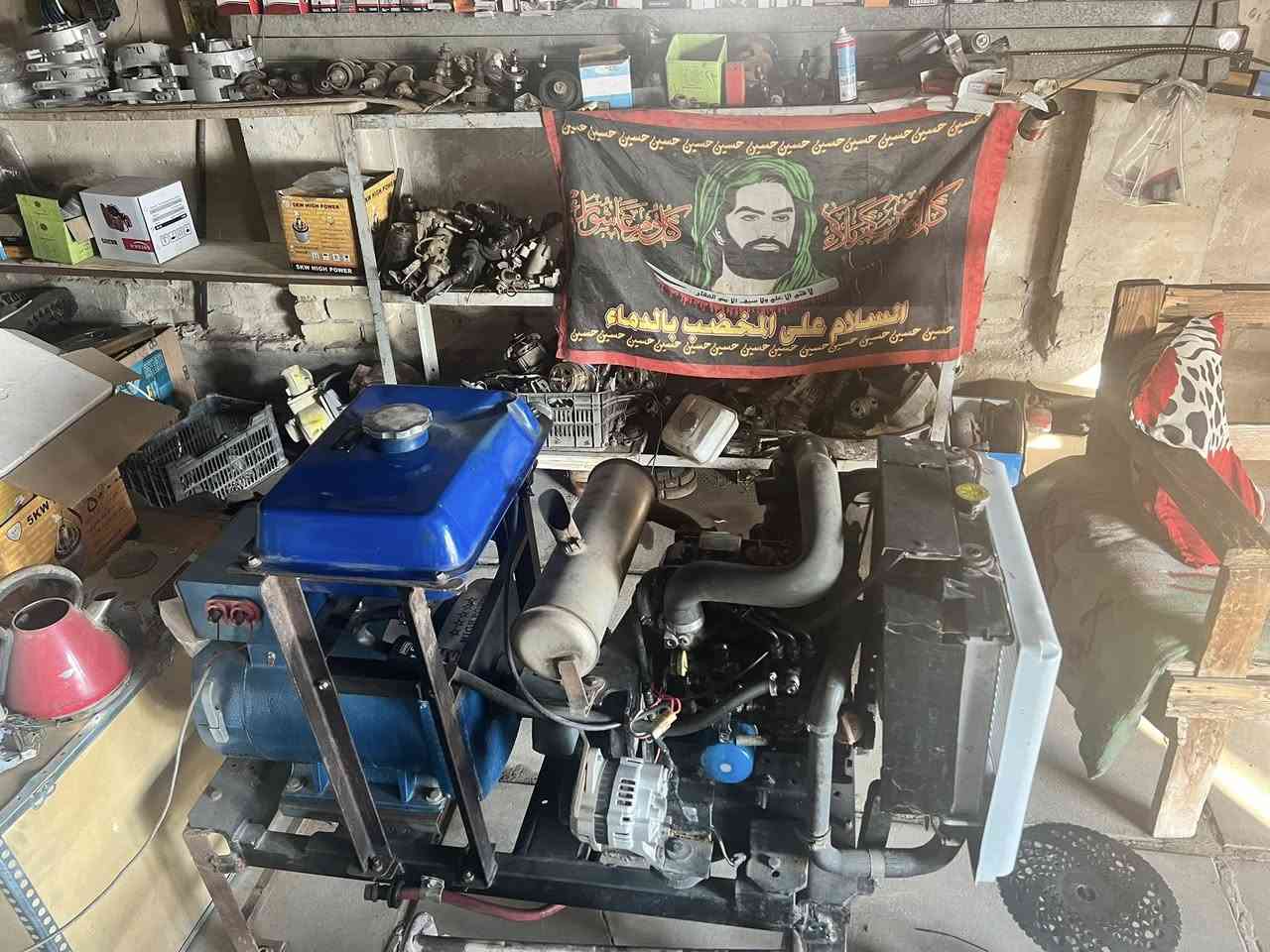 سلام عليكم
مولد ينمر  ياباني  ٣بستم  نضيف كلش وما مشتغل بل عراق يعني المكينه حاويه عليه رس توليد ٧ونص كيفي 

مكاني واسط العزيزيه قرب محطه دجله 

للاستفسار الاتصال 

***********
