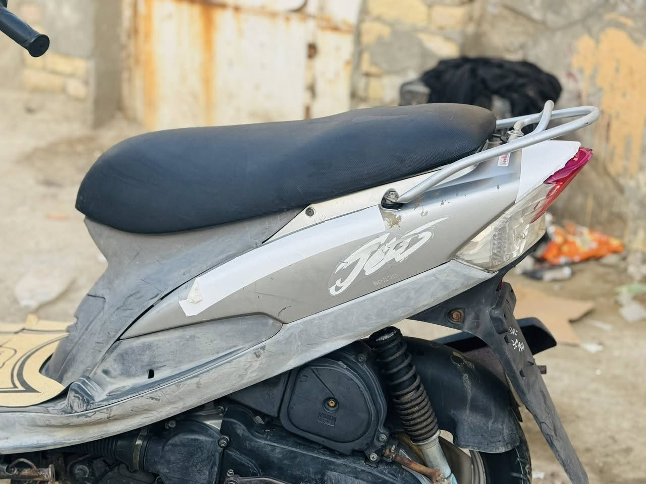 سلام عليكم 
للبيع ماكس منغولي مكفوله كفااله عامه شرط لأي مصلح يعبجك 
السعر 850 وبيه مجال 
مكاني دوانيه حي الوحده 
رقمي ***********
