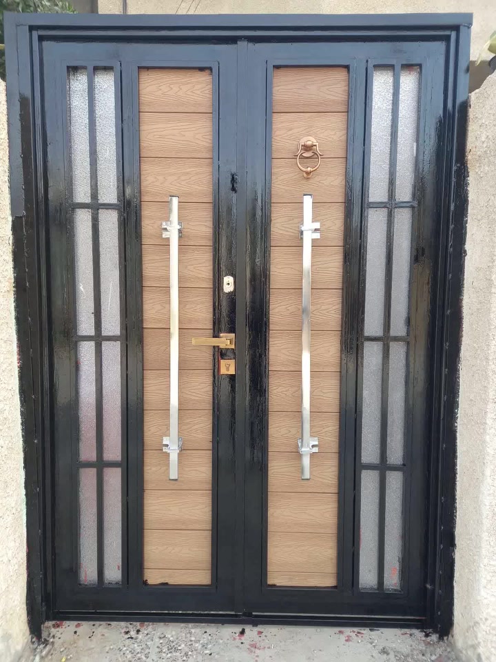 باب بديل خشب خارجي ***********
