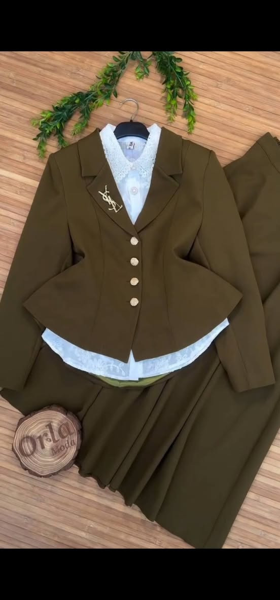 الاستفسار والحجز فقط واتساب+9647775744834
طقم رسمي   خامه دابل مبطن كوالتي عالي 
السعر 40
القياسات 48/46/44/42/40/38/


**إذا كنت صاحب هذا الإعلان وتريد حذفه لأي سبب، رجاءا أرسل رسالة إلى الدعم الفني**