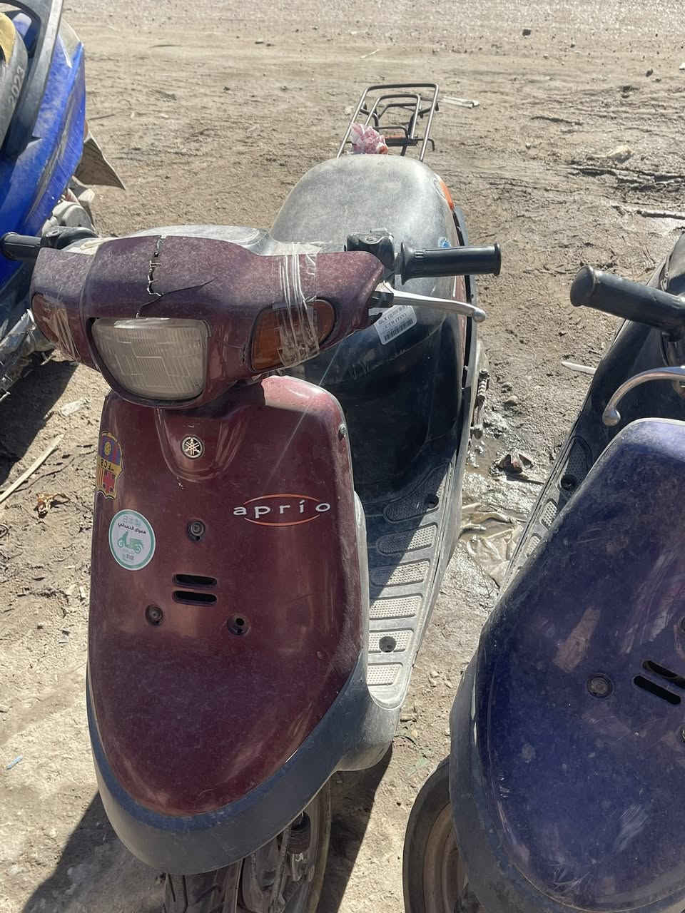 دراجه بطه  محرك فول شلعه ومعدل  شاصي طاك من صفحه وحده  تمشي عادي ما تئثر عليها  سويج ضايع  ابيع كوم حديد 100 الف قفل شراي يتصل ***********
