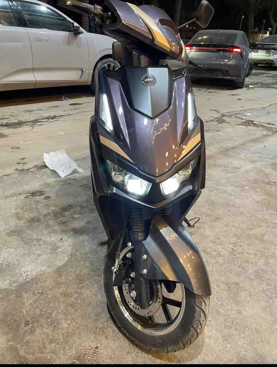 سكنس شحن البيع دراجه جديد بيها عواج بسيط بل ستيرن 
دراجه فول سعر ٧٥٠ وبيها مجال رقم تلفون ***********
مستعجل عل بيعه
