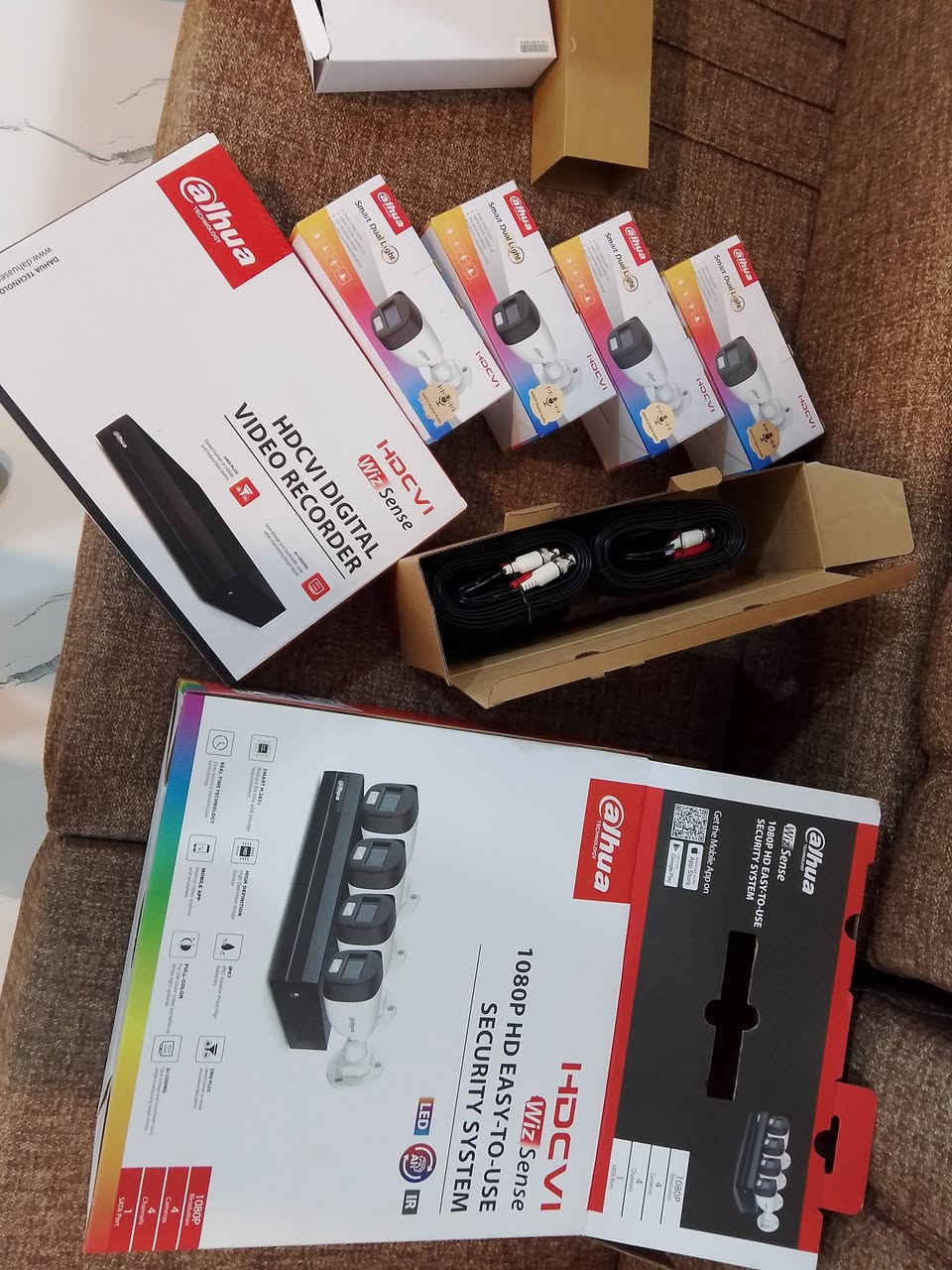 السلام عليكم
جانب من الأعمال المنجزه خلال شهر رمضان الكريم من تسليك وتجهيز وتنصيب  في مناطق متفرقه في بغداد   للتواصل ***********
