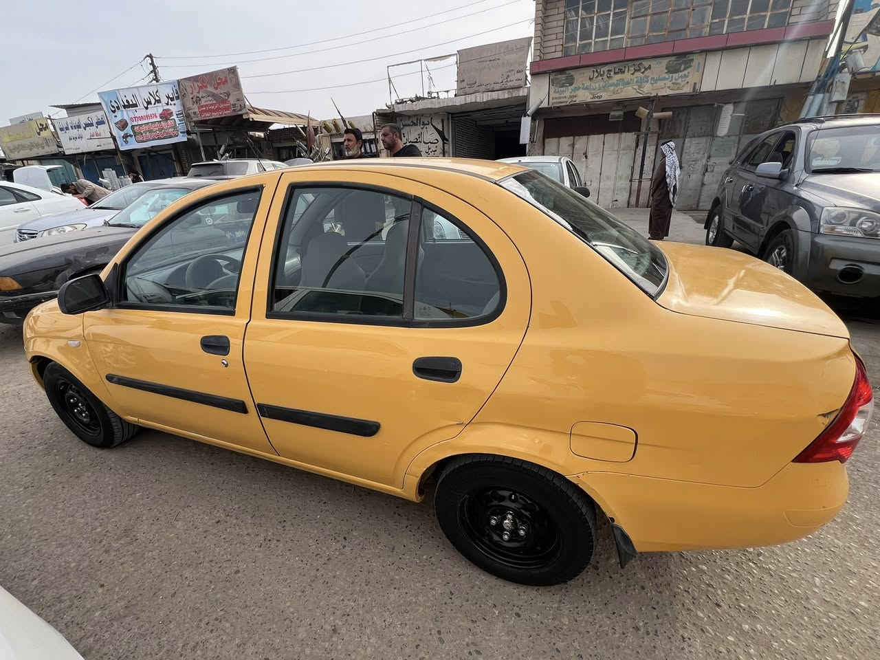 سياره طيبه موديل 16 لسنويه صاقطه وتصفر هيئه وغرامه سياره جاهزه من كلشي مال جناي السعر 43 ميسان 
***********
