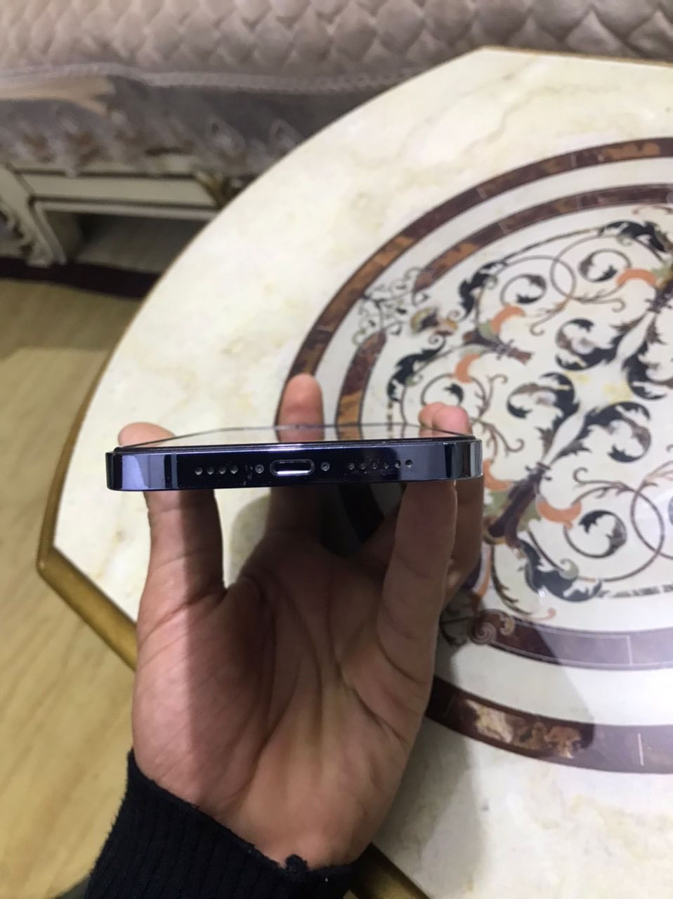 آيفون 13 برو ماكس ذاكرة 512 أمريكي نضيف بطارية ٨٨ 
السعر ٦٥٠ ألف عنواني الدورة ***********
