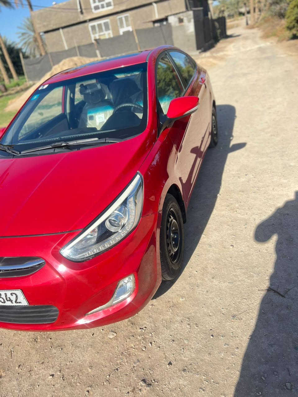 سلام عليكم من رخيصة الادمن اكسنت موديل 2016 خليجي رقم بغداد الجديد سياره حلوه وجاهزة مكفوله من كلشي صدر جديد تخم تاير تبريد مكينه وكير خير من الله مكان السيارة بابل السعر105بي مجال شي بصيط *********** اخواني شرط المداور سونار موجود
