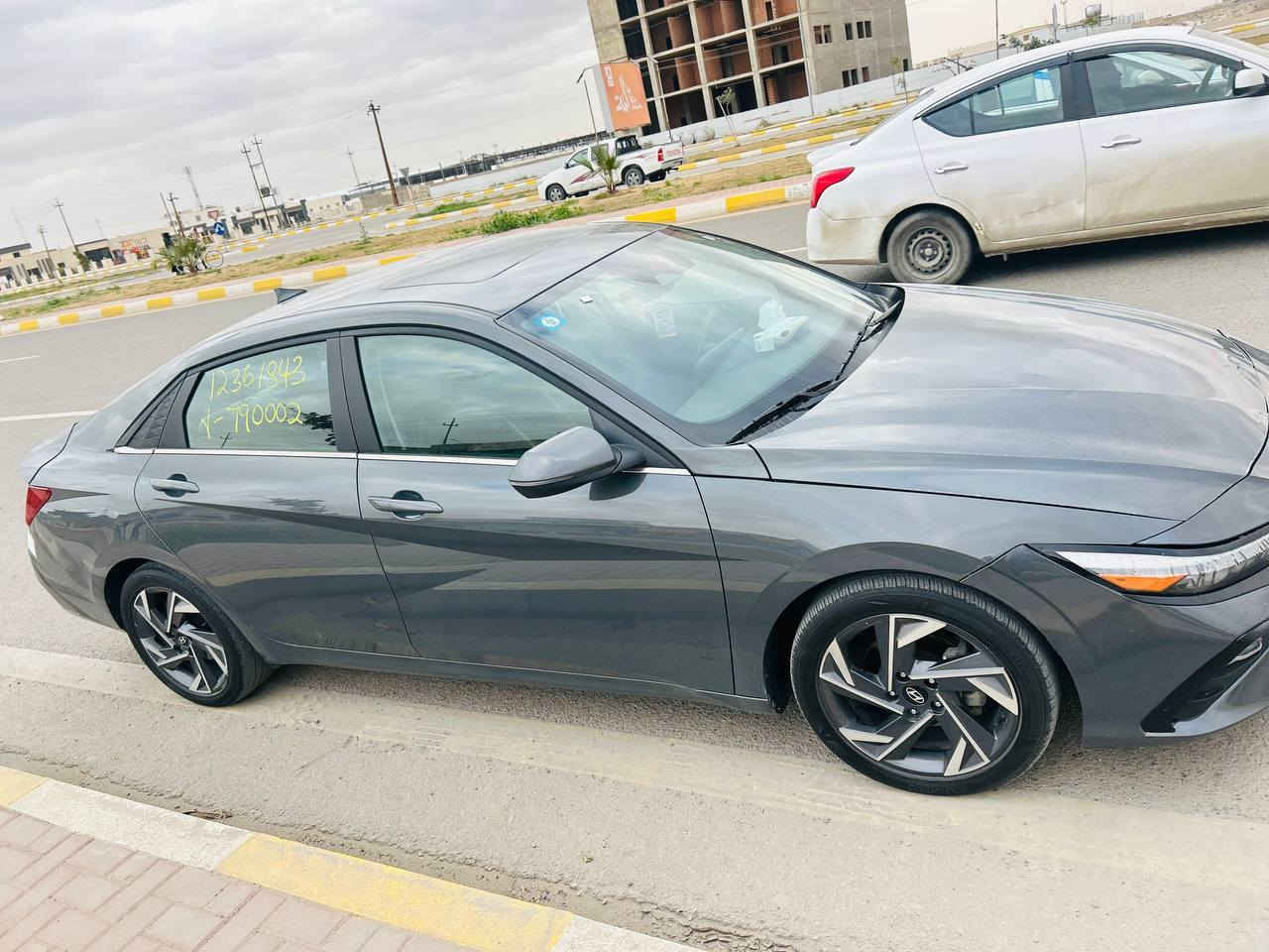 السلام عليكم
للبيع النترا موديل 24 لسيارة فول مواصفات واحد/واحد
لون اسمنتي مميز محرك 2000 دوش صور الحادث مرفقة بالمنشور  جاملغ بارد فقط ولباقي كفالة 
رقم الانبار دولي شهداء
السعر 157 
مكاني الانبار الرمادي
للاستفسار اتصل
***********
