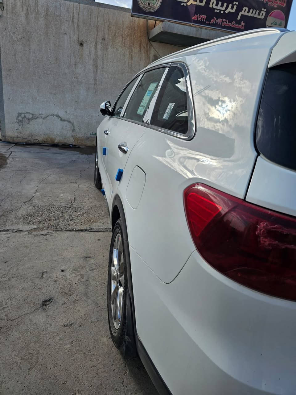 السلام عليكم للبيع نقد فقط 
مكلف بلنشر 
سورنتو 2020 خليجي مكفولة كفالة عامة من كلشي باسمي مباشر 
السعر 258$ 
العنوان تكريت 

‭0770 037 3043‬
