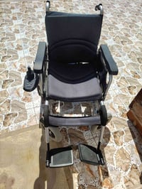 عربانة معوقين • جديدة • قرية