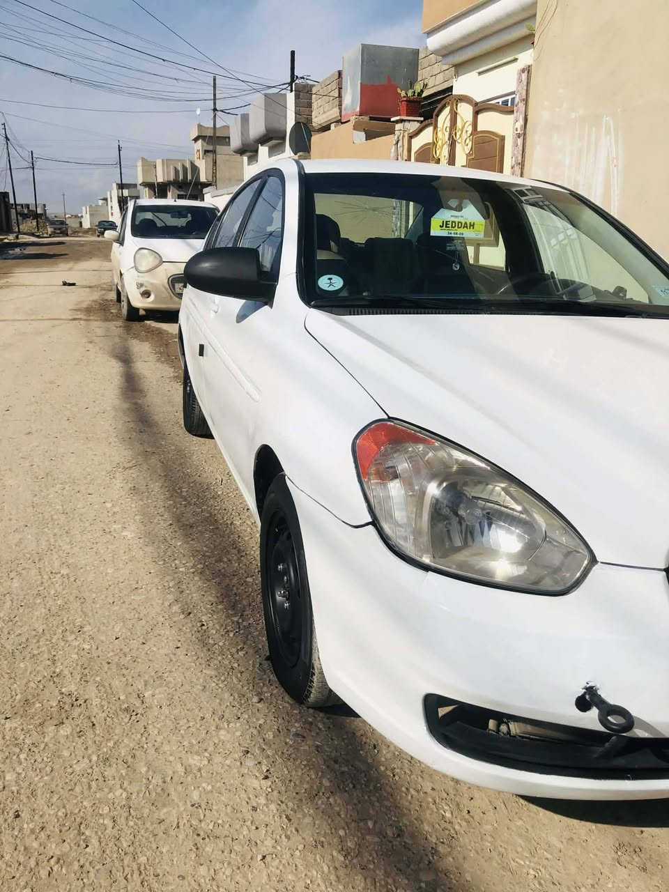 السلام عليكم بسبب المواعيد الكاذبه ***********
اكسنت 2011
محرك وكير شرط 
محرك 16
سياره بيها تلقيطات معجون السقف بي معجون 
وبيها بل جاملق الوره ضربه 
رجاء اقره المنشور وخابر 
السعر 75وبيها مجال 
***********
