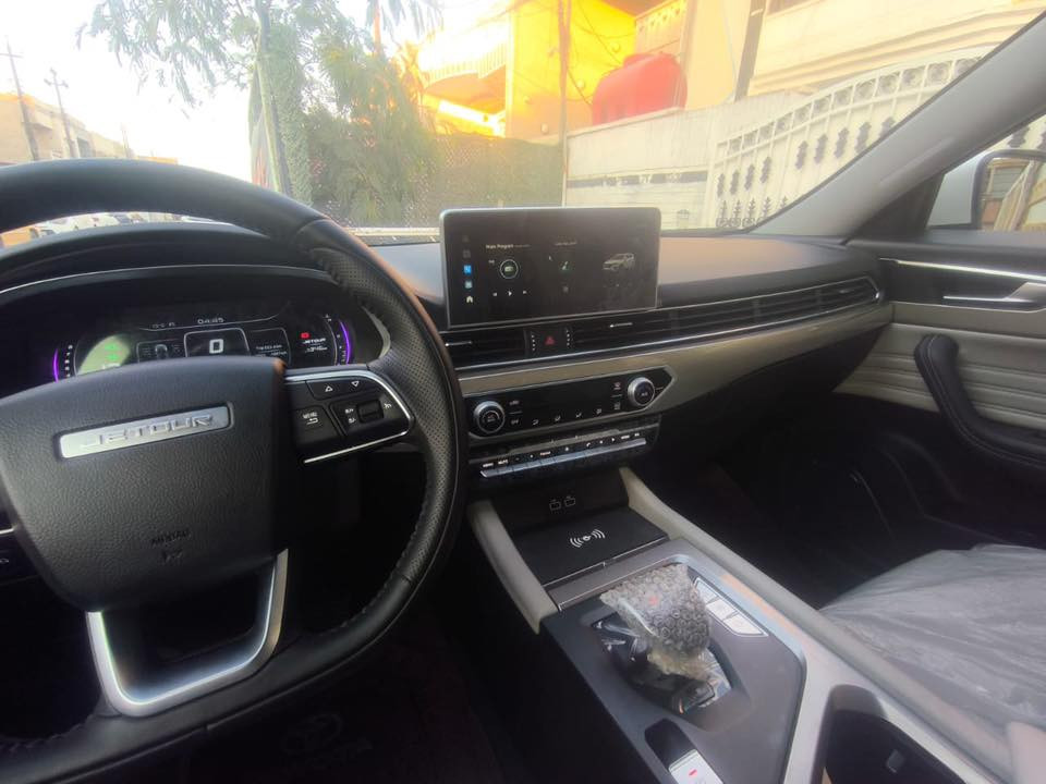 جيتور x70كونفورت 7راكب فول جلد كامرات محيطيه كشنات جلد كامره دواره لايتات لد جنطه كهرباء اهواي مواصفات بيه
مرقم بغداد 
ماشيه 1800
بعده زيروه مرقم بغداد 
السعر 185وبيه مجال 
***********
العنوان بغداد الامين الثانيه
