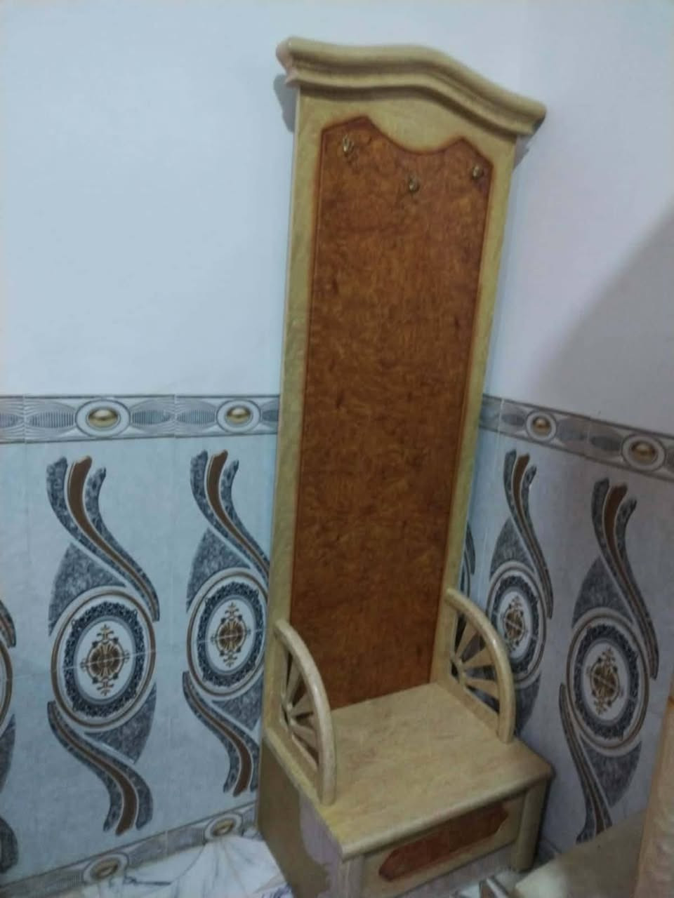 غرفه تركي مستعمله للبيع السعر 400وبيها مجال  المكان هيت
***********
