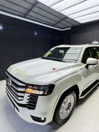 لاندكروزر GXR • توين توربو • السليمانية