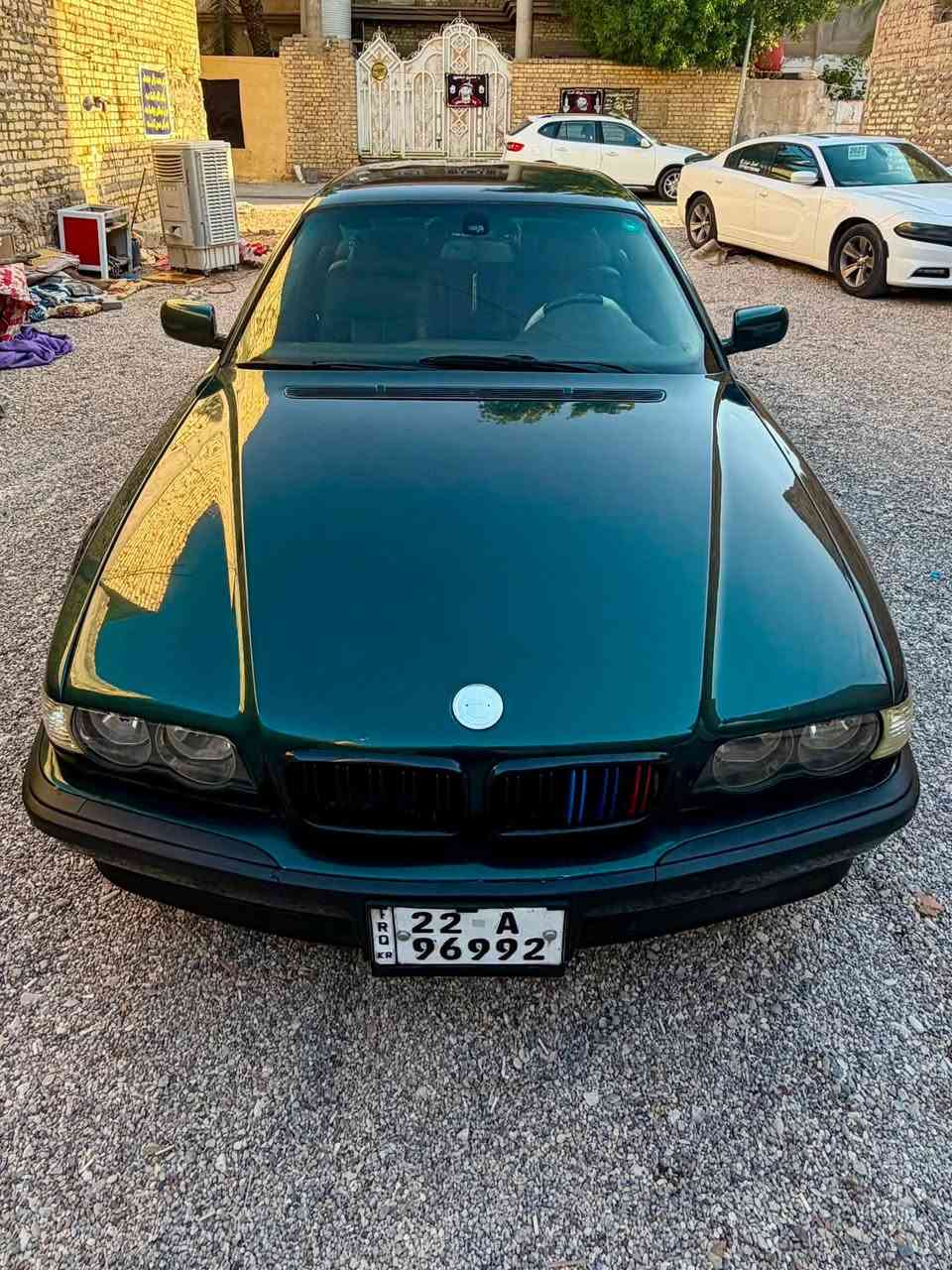 سلام عليكم/ خفاش BMW 730 محرك 740 8V 
مديل 1995 لون زيتوني صبغ جديد السونار بل منشور 
 كهربائيات كلها شغاله تحكم كشنات كامله 
سياره رقم اربيل هزه سنويه كله جديد صارلهن شهر من صادرات
سياره بيها كير ومحرك مكفولات  تشك الكاع ترايك للبصره  
الرقم///‭***********‬
                                    /// ***********5
المكان/// واسط كوت 
السعر  /// 90 وبيها مجال حك الجية
