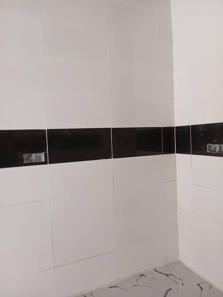 خلفه سيراميك ارضيه جدران شغل درجه اولى وأسعار مناسبه مكاني سماوه ***********
