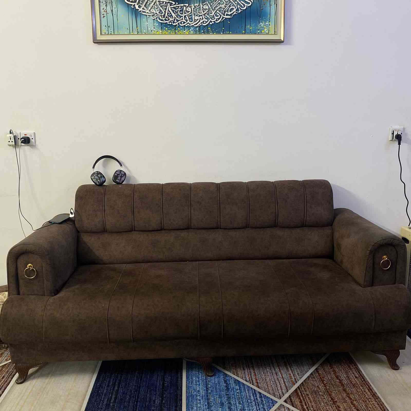 تخم 5مقاعد وحده كبيره وحده صغيره ب٢٥٠ وبي مجال


**إذا كنت صاحب هذا الإعلان وتريد حذفه لأي سبب، رجاءا أرسل رسالة إلى الدعم الفني**