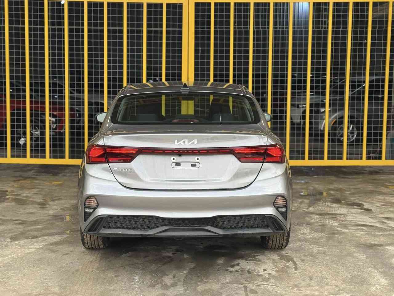 🔴KIA FORTE 2024 LXS 

كيا فورتي 2024 LXS 🔴

صور الحادث مرفقه بالمنشور 

🚘🚘🚘🚘🚘🚘

🔴تكدرون تشوفون كل السيارات المتوفرة مع التفاصيل والصور مباشرة من الموقع، وتعرفون الأسعار بكل سهوله

🔗 رابط الموقع: [https://al-fadil-show-car.web.app/]

 📞 الاستفسارات العامة:
***********

🏢 مقر الشركة – بابل / الحلة
حي الإمام علي – الشارع الرئيسي
مقابل شارع الكابينات
للتواصل: ***********

🚗 معرض السيارات – بابل
شارع 60 – قرب مدخل شارع ٣٠
للتواصل: ***********

لتترددون تراسلونا بأي وقت للاستفسار أو طلب سيارة معينة

.  
#استيراد_سيارات #أمريكا #سيارات_أمريكا
