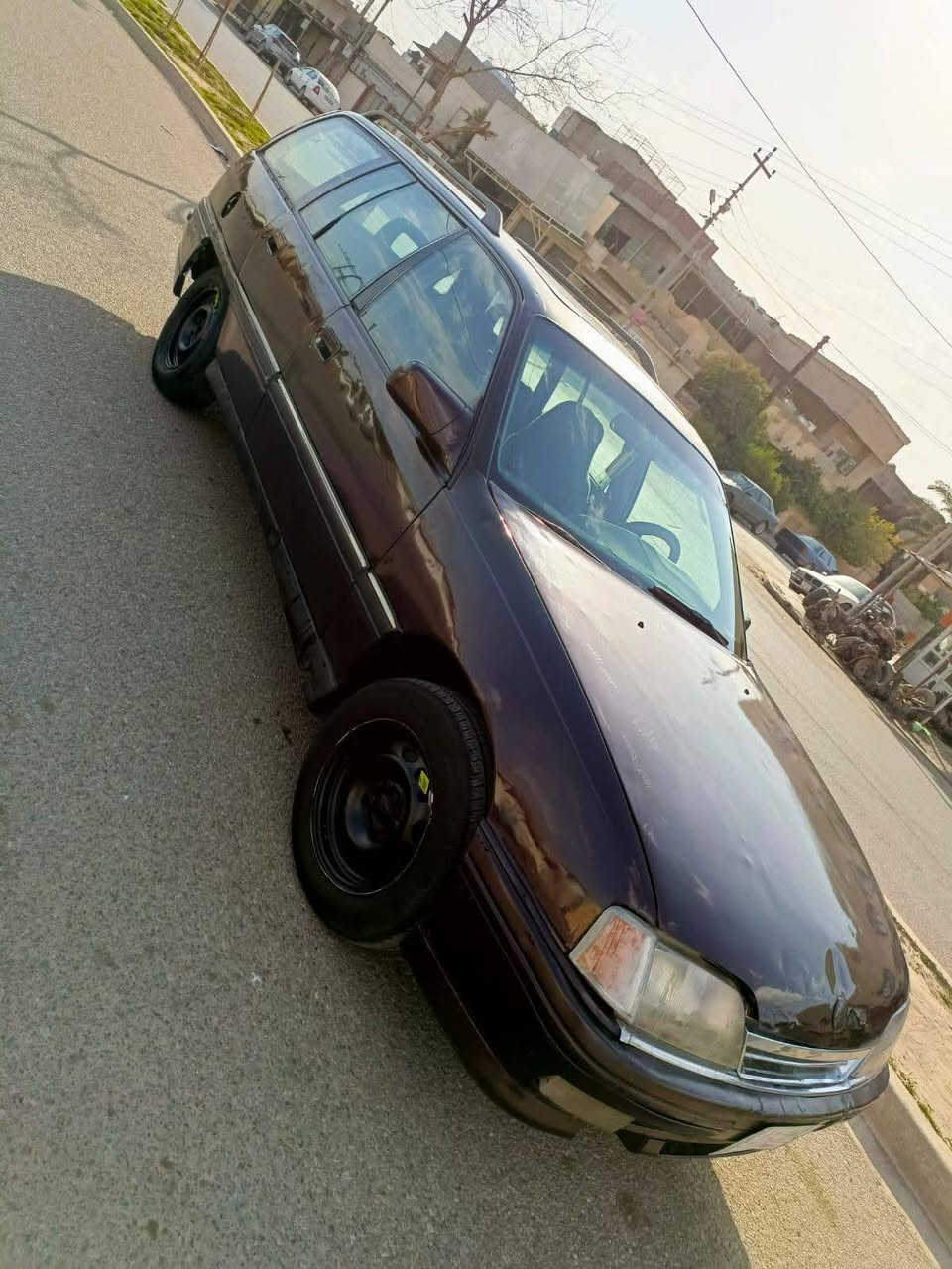 للبيع اوبل اوميكا استيشن موديل 1991 رقم كركوك سنويه عضم عاج لل2019 شرط التحويل والغرامات  كير ومحرك ملكه فيفيتي كير اوتماتيك صدر جديد باتري جديد تايرات جديد سلايت داخل نضيف السياره جاهزه عنوان السياره في كركوك السعر 25 ومجال قليل بيع سريع ومستعجل لغرض الحاجه
***********
