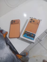 ايفون 17 برو ماكس بطاريه 100 مشحون 30 مره رقم 07869682726