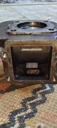 سلندر بيكاب بلادي • مستعمل • مع اغراضه