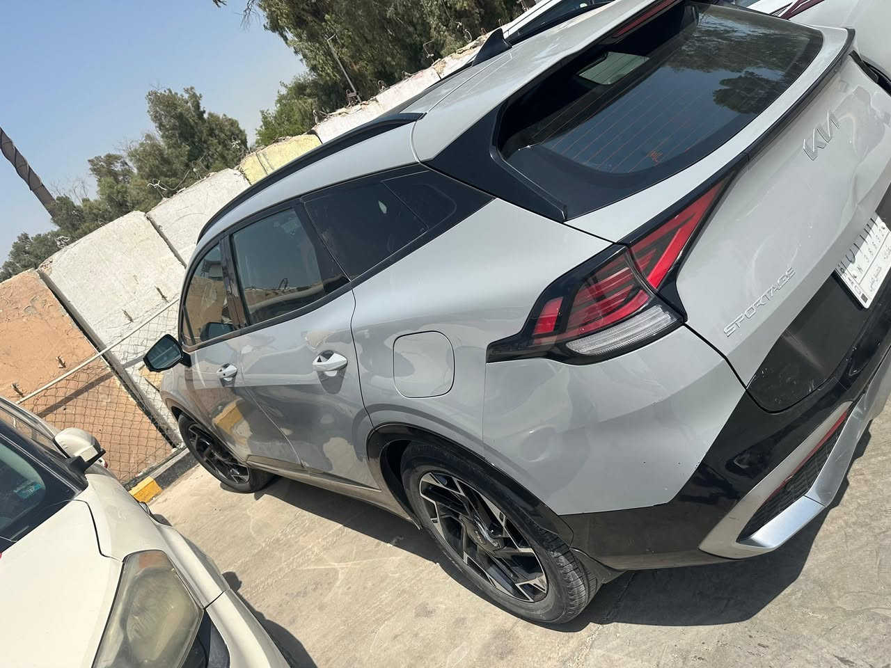 سبورتج موديل ٢٠٢٣ برستيج فول مواصفات امريكي السياره بسمي تحويل ثاني يوم السعر ١٩،٥٠٠ 
***********
