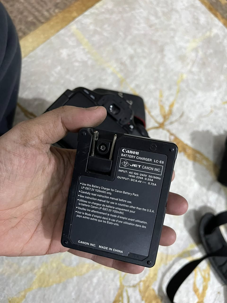 كامرا كانون  للبيع
ملحقاتها الجنطة مع شاعنات عدد 2 

الكامرا استخدامة جدا قليل 

سعره 200 الف


**إذا كنت صاحب هذا الإعلان وتريد حذفه لأي سبب، رجاءا أرسل رسالة إلى الدعم الفني**