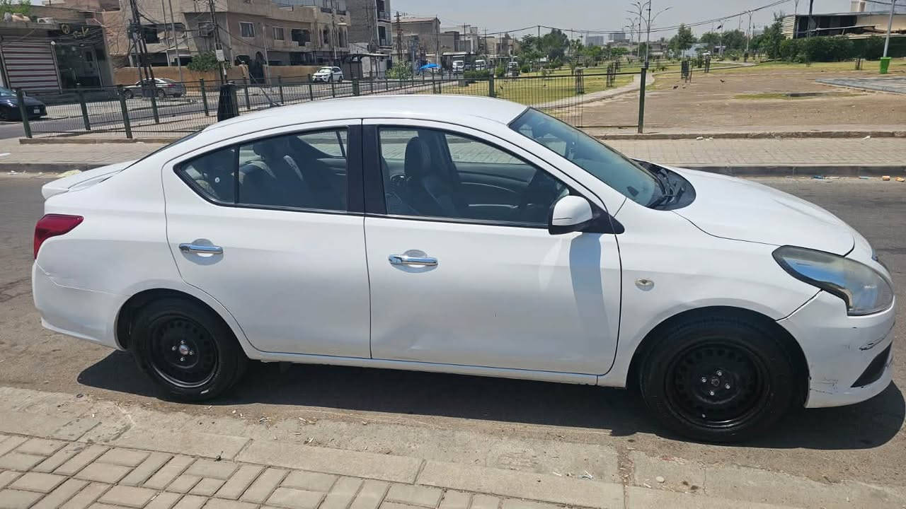 السلام عليكم سيارة نيسان صني 2021 ماشيه 69 السعر 105 للستفسار *********** مكاني بغداد حي الجهاد
