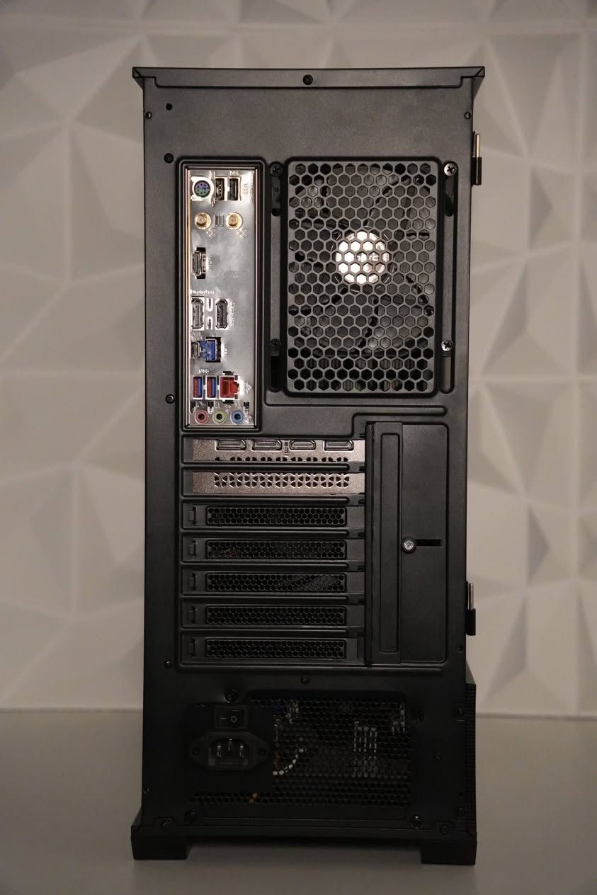 تجميعة اغلب قطعها جديدة للبيع
RTX 4060 8GB PNY Twin Fan نظيف كامل الملحقات

Core i5 14400F Tray جديد ضمان 3سنوات

Motherboard B760 gigabyte Wi-Fi 4Slot

SSD nvme 512GB الصحة 100%

Ram ddr4 2*8 XPG 3200 جديد 

Power supply Redragon 650W 

Case Antec 2F an 140mm , 1Fan 120mm

CPU Cooler air Redragon + cpu temperature 

ظايفلها ستريمر للكرت جديد 
التجميعة جديدة بالمعنى الحرفي
عنواني كربلاء 
للتواصل ***********
توصيل موجود لكل المحافظات 

التجميعة ضمان سنة بيها❤️
