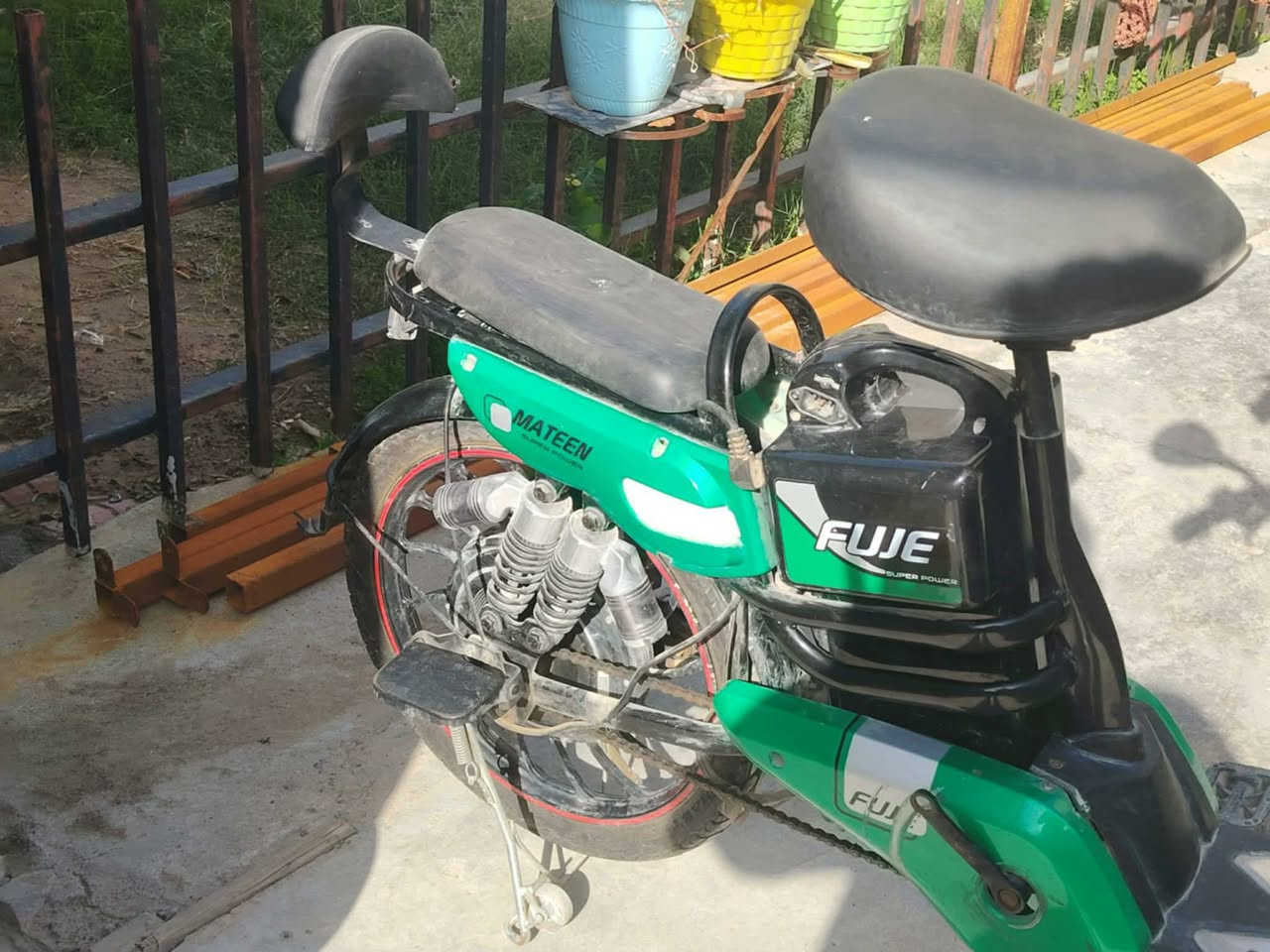 باسكيل شحن لل بيع نضيف ما بي اي عيب فقط عقل محترك وسعر 325 وبي مجال
تواصل خاص او وتساب ***********
