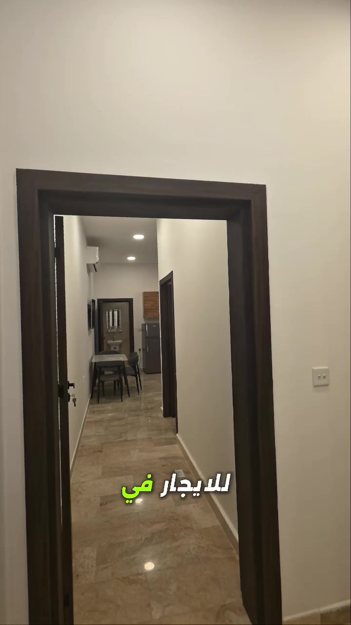 🏠 شقق فندقية زيرو للإيجار  _  المنصور / حي دراغ 
📍 قرب أبو جعفر المنصور
🏠 غرفة نوم + صالة + مطبخ نظام امريكي + صحيات 
👨‍👩‍👦‍👦 مناسبة للعوائل ، موظفين ، أجانب 
💰  _ اليوم 70$
       _ الأسبوع 500$
       _ الشهر  900$
📞 للأستفسار : ***********
