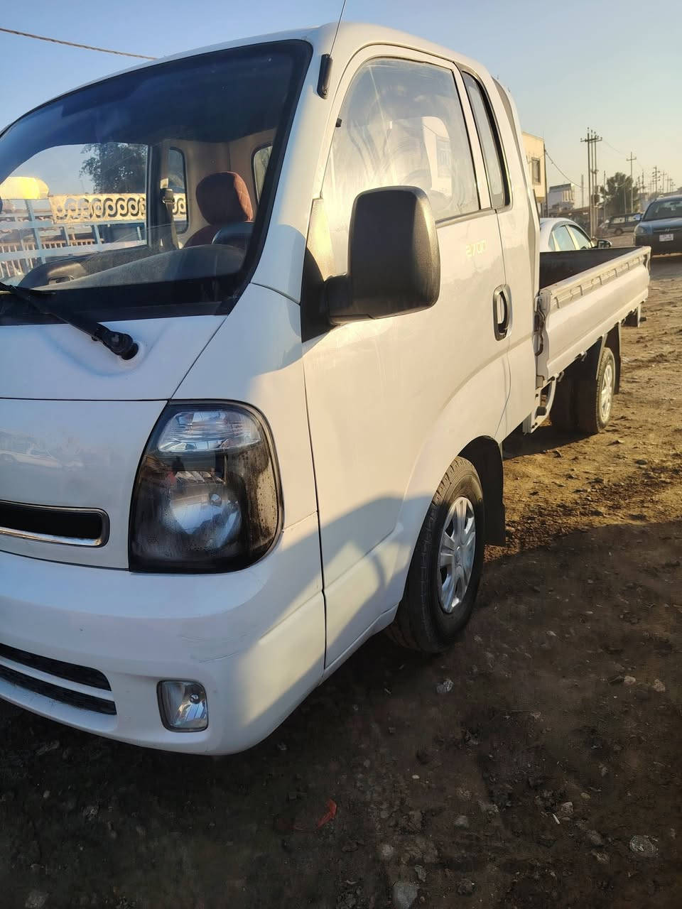 كيا بنكو موديل ٢٠١٣ سنويه نافذه ٢٣ كير محرك صدر تخم تاير كله مكفول السونار موجود شرط التحويل َمكاني الصويره رقم واسط هاتف *********** مكلف بلنشر
