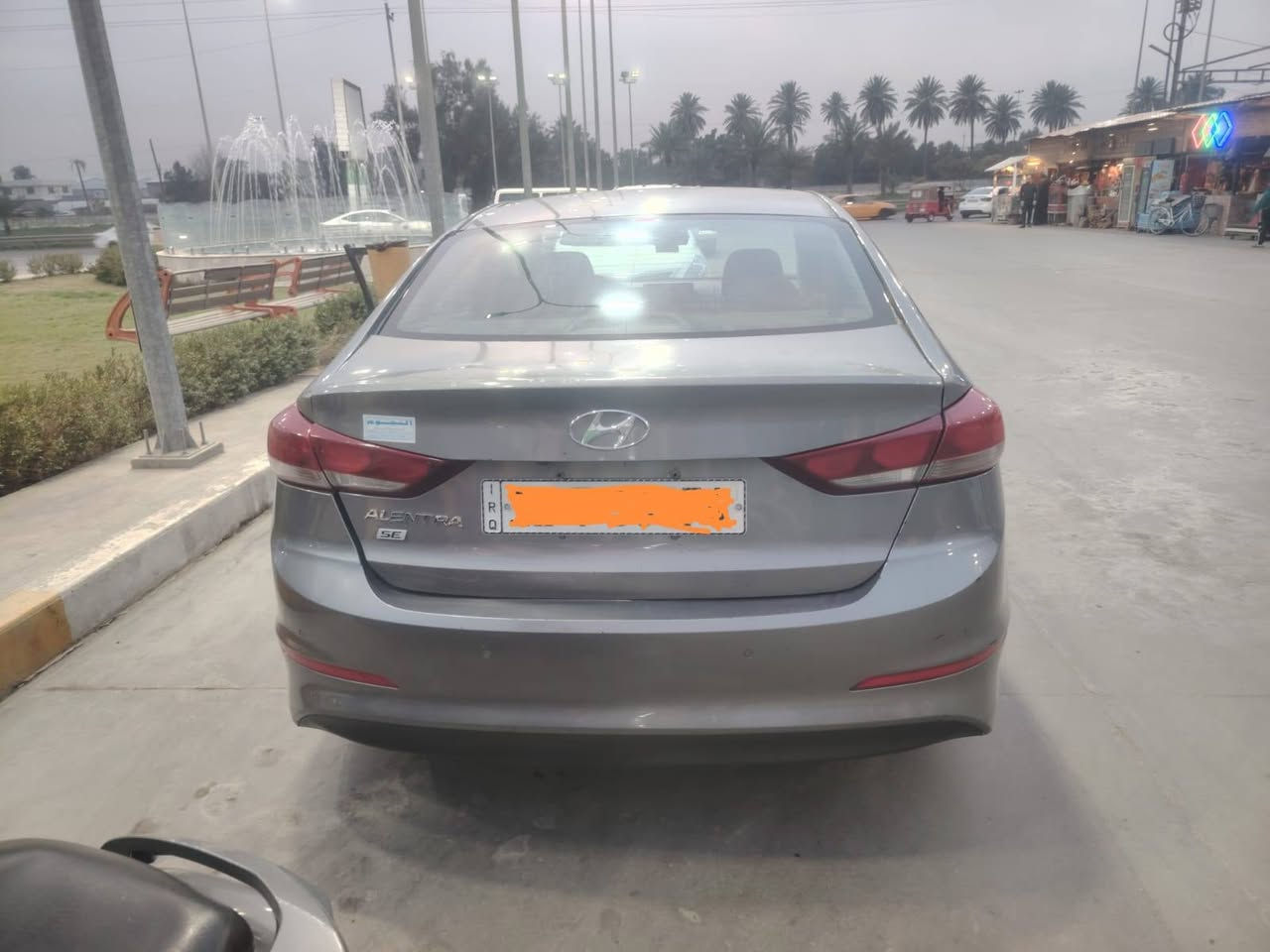 الانترا ٢٠١٨ بغداد سعر ١٠٠ مكان السياره بغداد *********** بيه قطع صبغ كير محرك وتكم والغود وشواصي مكفولات
