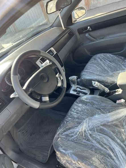 اوبترا خليجي 
مكفولة من ضرر ول صباغ حتى دعاميات بشرط بدون صبغ 
ماشيه 160 حقيقي 
كير ومحرك بشرط على وضع الشركة ما مفتوح 
رقم اربيل شرط تحويل 
مواصفات سيارة 
كير توماتيك 
محرك 16 
شاشة + كامره 
تبريد بشرط 
جامات كهرب  
وباقي مواصفات معروفة 
السيارة جديده على وضع شركة جاهزة من كل النواحي 
السعر ب95 
للاستفسار اتصل على رقم ***********
