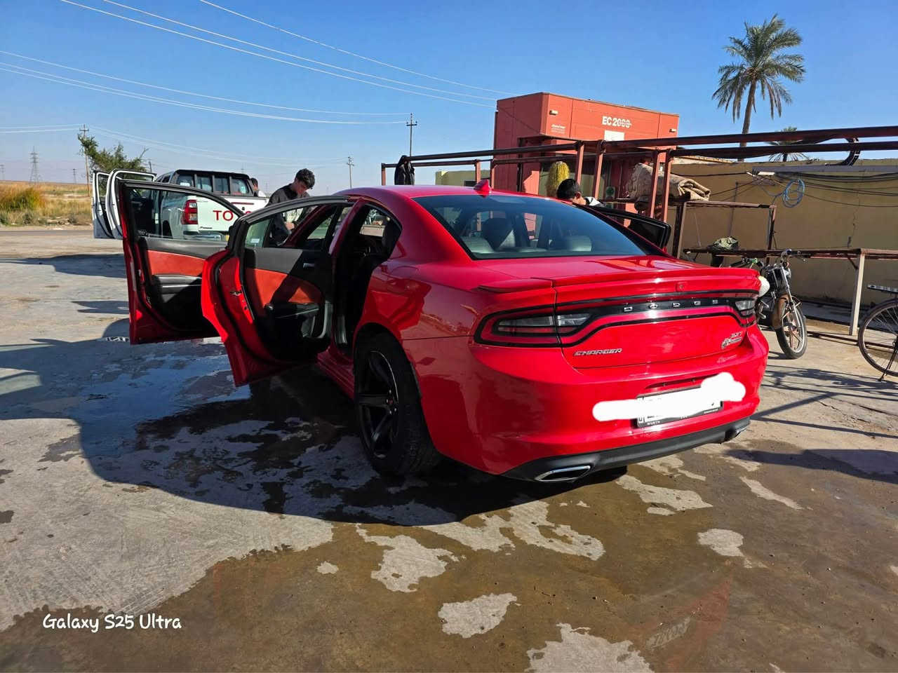 بيع فقط👁️👁️ لا تراسل مامتواجد ع انترنيت
دوج جارجر SXT السيارة جديدة كلش
موديل 2017 
وارد كندي كلين كفالة عامة قطرة صبغ مابيها
رقم بغداد بااسمي تحويل ثاني يوم
ماشية 85 mi

1 - محرك 6 سلندر 3600
2- شاشة كبيرة 
3- تحكم ستيرن جهتين
4- تبريد قطعتين امامي خلفي
5-كشن  كهرباء
6- مثبت سرعة 
7-كشنات جلد
8- بصمة ابواب
9- تشغيل عن بعد
10 - منافذ USB امامي خلفي
11-كشنات اماميه تدفئه
12-كامرة خلفية
13-لايت زنون 
14-كامرة اوتو وية الاستدارة
#السع219 وبيهامجال بسيط ان شاء لله 
 رقم ***********
+9647729658555 Honolulu, HI
