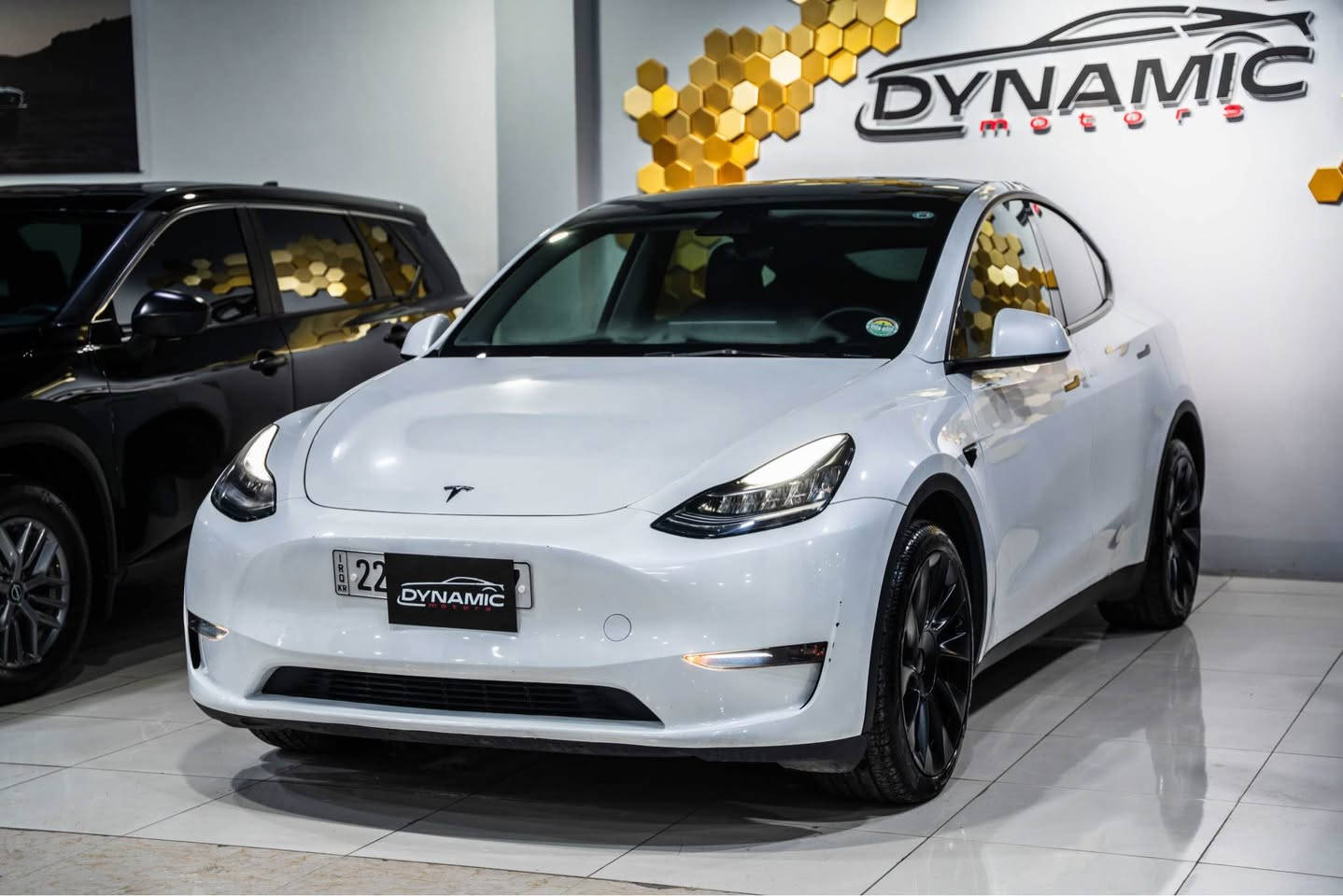 2023 TESLA MODEL Y LONG RANGE DUAL MOTOR  ONLİNE✅
عر‎بى/کوردی

موديل:2023
عدد الأميال : 28,000ميل
الون : ابيض
الون داخل ؛ اسود
‎ضرر: قبغ جنتة بدون داخل 
ارباك : كل بيلاد و سليم
سيارة رقم اربيل  
مكان اربيل شارع حديد و خشب  معرض دايناميك موتورز 
من 10 صباح الي 10 ليل مفتوع
‏‎من المعلومات الرجاء التصل علي وتس اب
                                                                                              ***********

** *** *** *** *** *** *** ***

2023 TESLA MODEL Y LONG RANGE DUAL MOTOR  ONLİNE✅

موديل : 2023
‎ماوەی ڕۆیشتن :28,000ميل
رةنگ: سپي
رةنگي ناوي : رةش
بوياغ : سندوق بي ژوري
ارباك : هةموو بيلاد بةشرت
ژمارة هةولير
ناونيشان هةولير نزيك جادةي حديد و خشب   پيشنگاي دايناميك موتورز لة 10 بةياني تا 10 شةو كراوةية..
بو زانياري زياتر پةيوةندي بكةن بة وتس اب

***********
============================= أربيل, العراق

