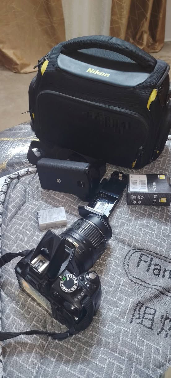 البيع كامره نيكل 3100/السعر 175وبي مجال


**إذا كنت صاحب هذا الإعلان وتريد حذفه لأي سبب، رجاءا أرسل رسالة إلى الدعم الفني**