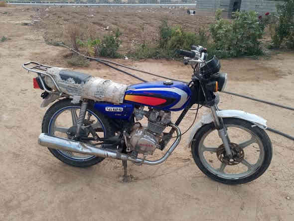 السلام عليكم ورحمة الله وبركاته موطور للبيع مجفت جديد تايرت فاخرات كهرباءيات شغاله بس يعوزو جوزه سعر مناسب 225بي مجال اتصل اوتدلل ***********
