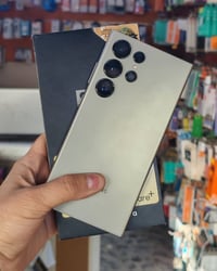 جهاز اس 24 الترا للبيع ذاكره 512 ملحقاته كامله السعر واحد و100 وبي مجا...