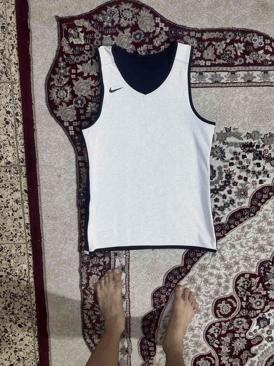 كيمونه نايك اصلي تلبس وجهين السعر ١٠ قياس M


**إذا كنت صاحب هذا الإعلان وتريد حذفه لأي سبب، رجاءا أرسل رسالة إلى الدعم الفني**