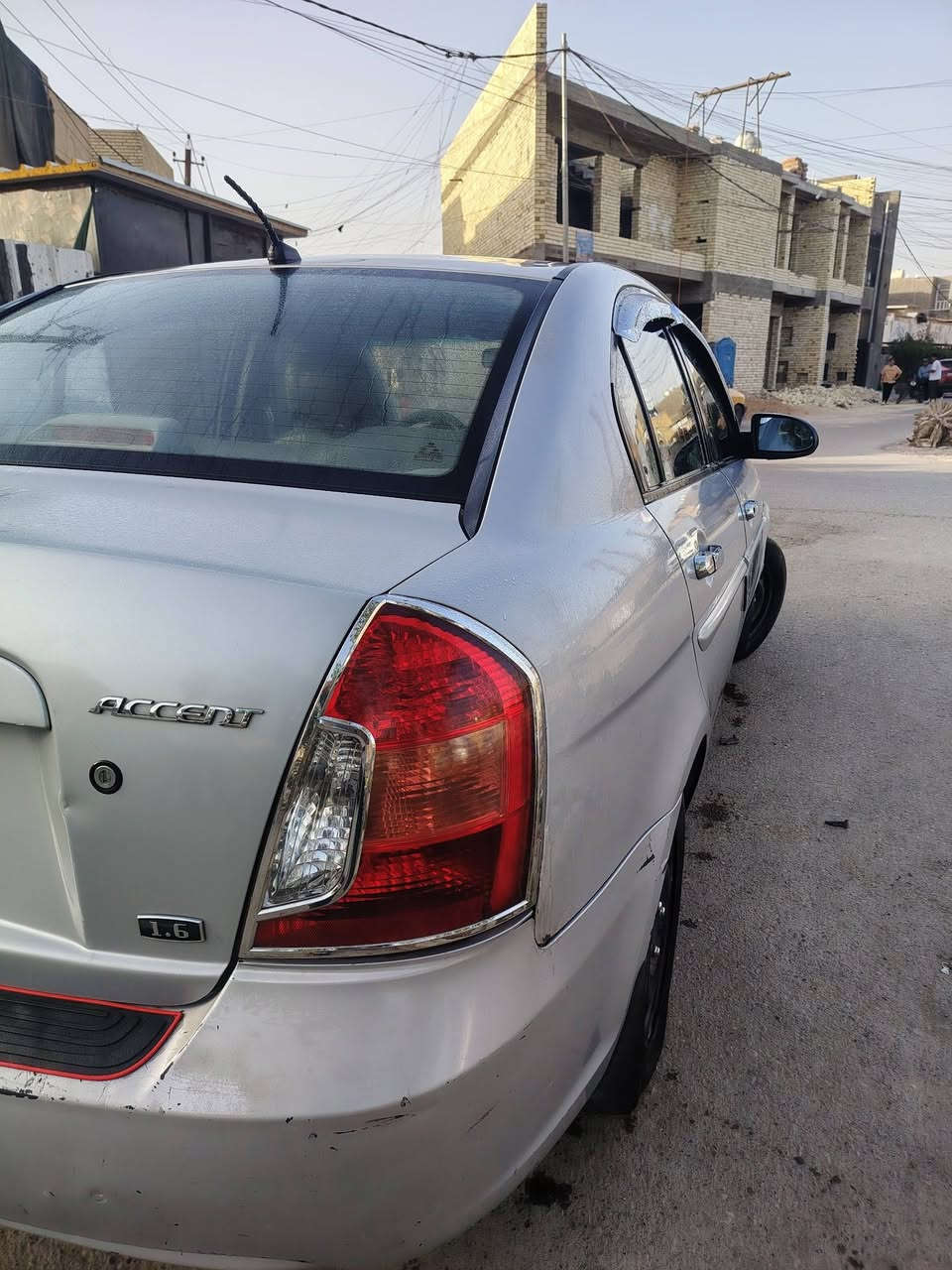 السلام عليكم …
اكسنت خليجية 2009 
محرك 1.6 خير من الله 
السيارة جاهزة تشغل وتطلع مابيها اي نقص
حداديتها مرتبة وزينة 
تبريد ثلج تدفئة 
نسختين سويج مع سنتر شغال
بيها باب خلفية معمرة بدون تكم وجاملغ مثل مموضح بلصورة
غير الي ذكرتة مكفولة من كلشي 
غرفتها نضيفة كلش 
مدوشمة كشن جلد
كاعيه جلد
رقمها بغداد
السياره علا أيدي
كهربائيات مفوله
السعر 85 قفل
مكانها بغداد الدوره المهديه 
للتواصل 770 287 6869


**إذا كنت صاحب هذا الإعلان وتريد حذفه لأي سبب، رجاءا أرسل رسالة إلى الدعم الفني**