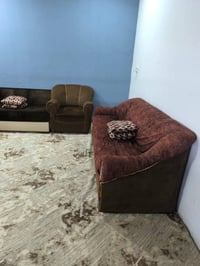 يوجد قنفات للبيع تركي الموجودات في الصور المنشورة السعر 180 و بي مجال ...