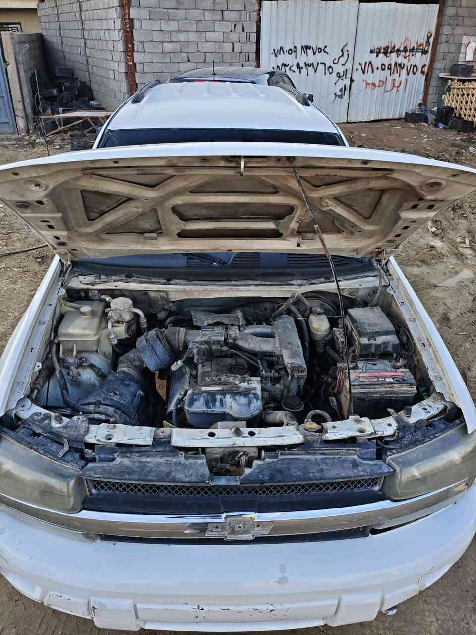 سلام عليكم 
بلايزر مزاد وزاره الداخليه 
مكينه vvt محور بيها خيط بخار 
حداديه كامله قبل شهرين شادها كلفت ٨ اواق 
تبريد ثلج غرفه جديده تخم تاير مع سبير مكفوله من الضربه والكلبه والكصه 
تنويه ! سياره مال دوله اواجهك ويه راعيها بابل ابو المزاد ويسويلك مكاتبه وكاله ام الباركود ونته بعد تراجع الدوله الي عليه بس كتابها وواجهك ويه راعيها 
 السعر مال متوازي ٤٤ وبيها مجال بصيط 
مكاني كربلاء الحر الصغير  
***********
